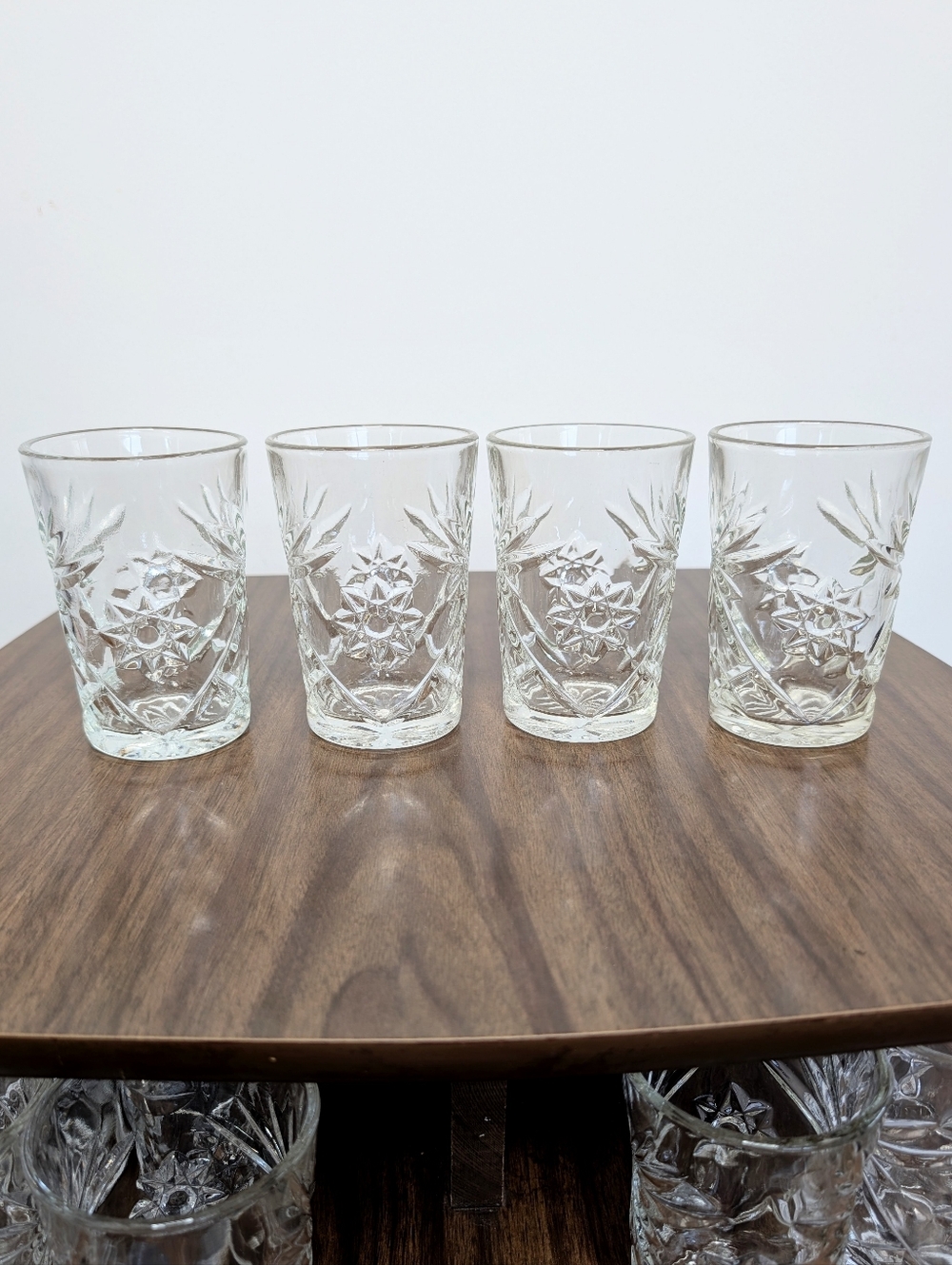 Set Of 10 Vintage 60s Anchor Hocking Prescut Pattern Flat Tumblers Pressed Glass - Picture 14 of 16